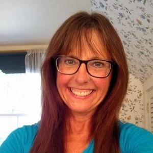 Meet your Posher, Leslie